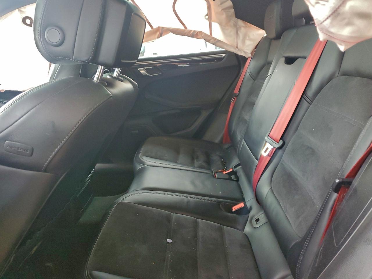 Porsche Macan Gts Image 3