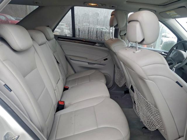 Mercedes-Benz M-Class 350 4matic Image 11