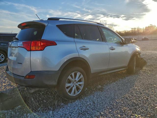 Toyota RAV4 Limited Image 4