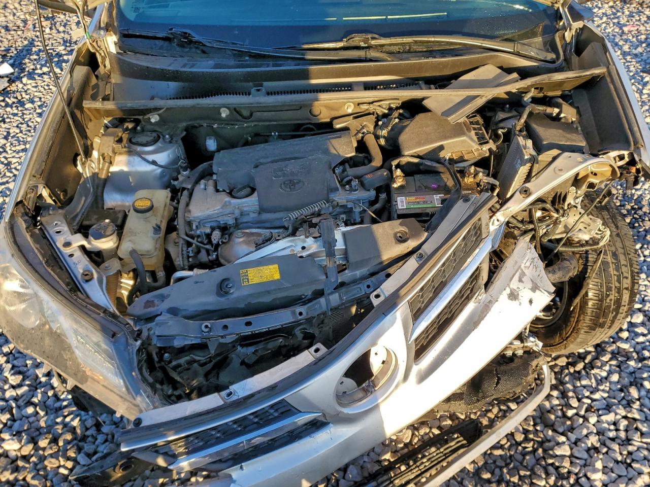 Toyota RAV4 Limited Image 13