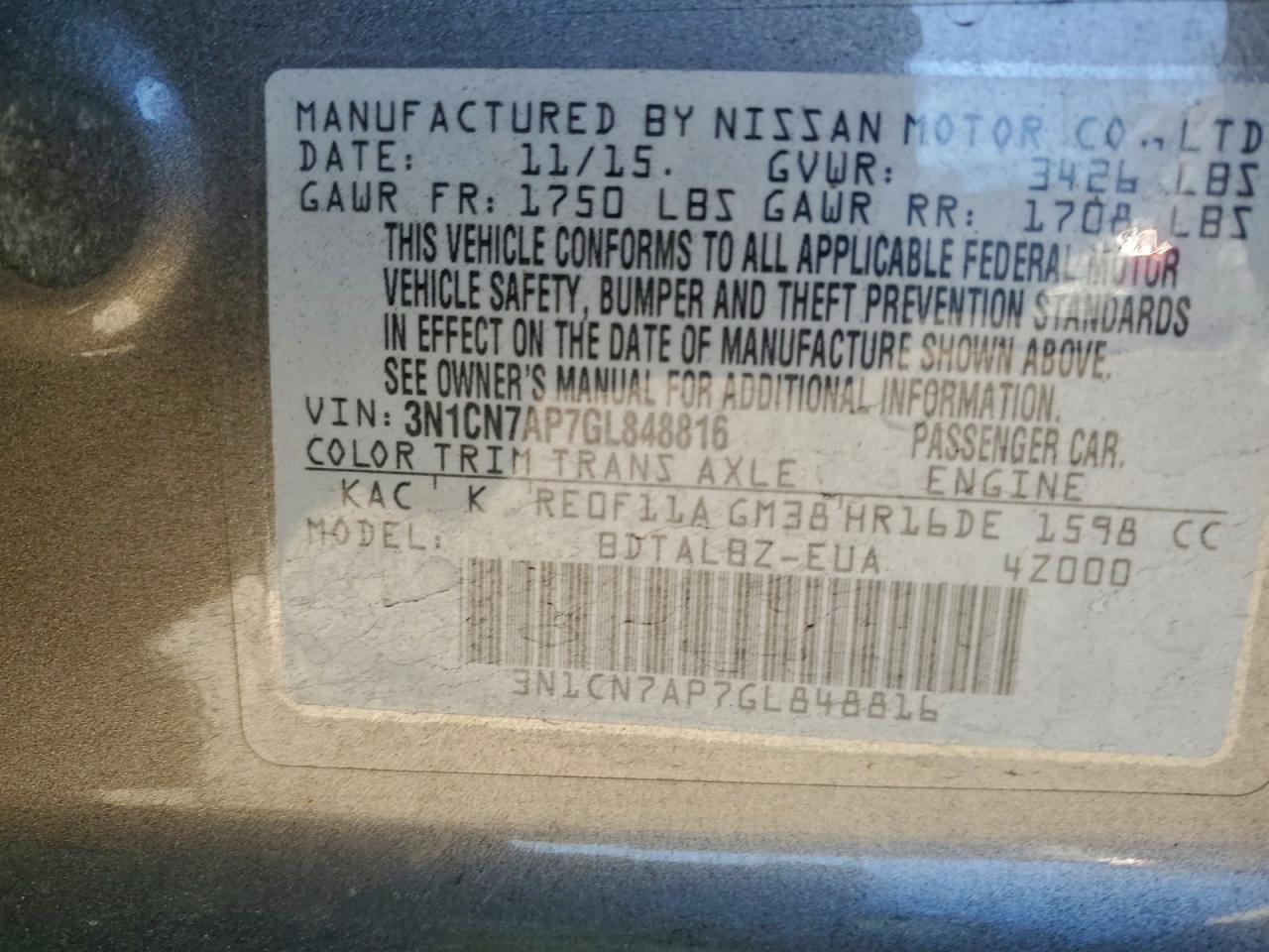 Nissan Versa S Image 9