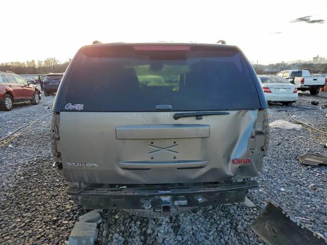 GMC Yukon Image 8