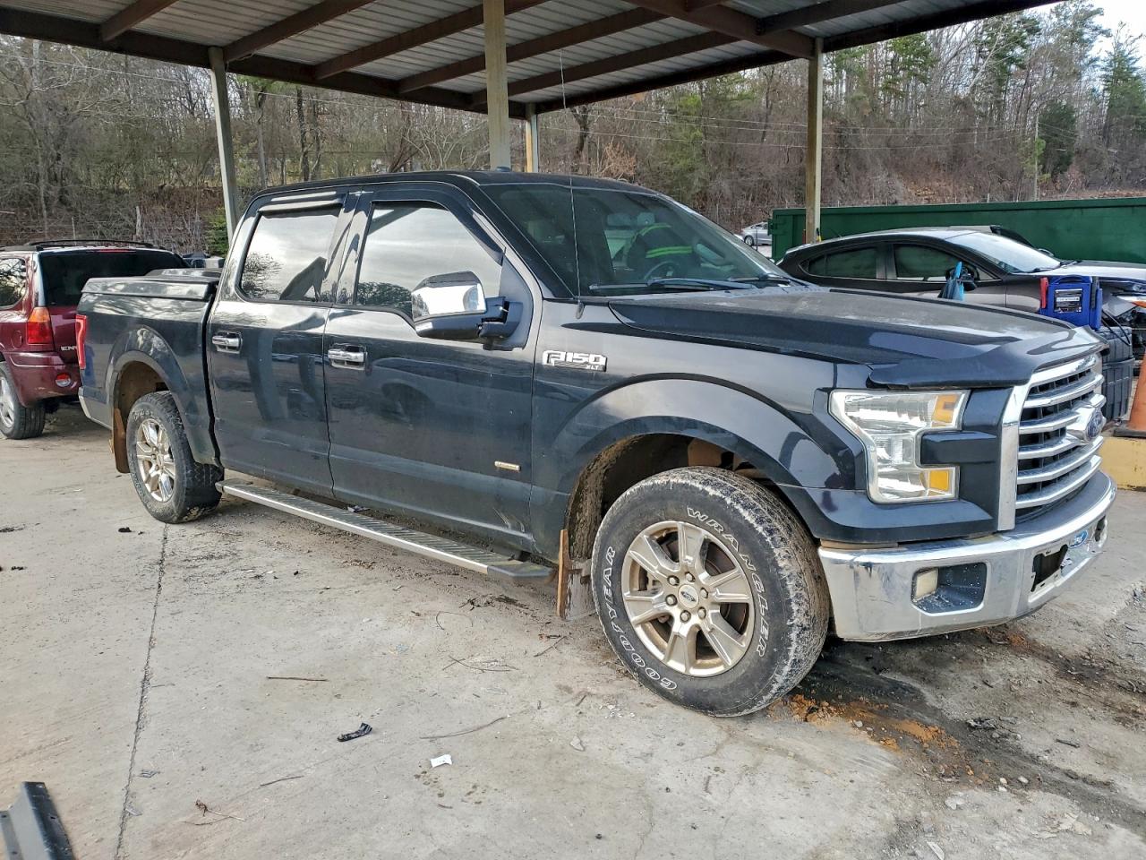 Ford F-150 Supercrew Image 12