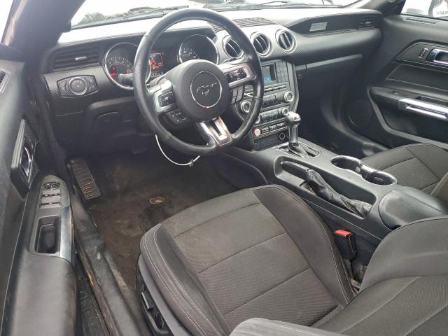 Ford Mustang Image 5