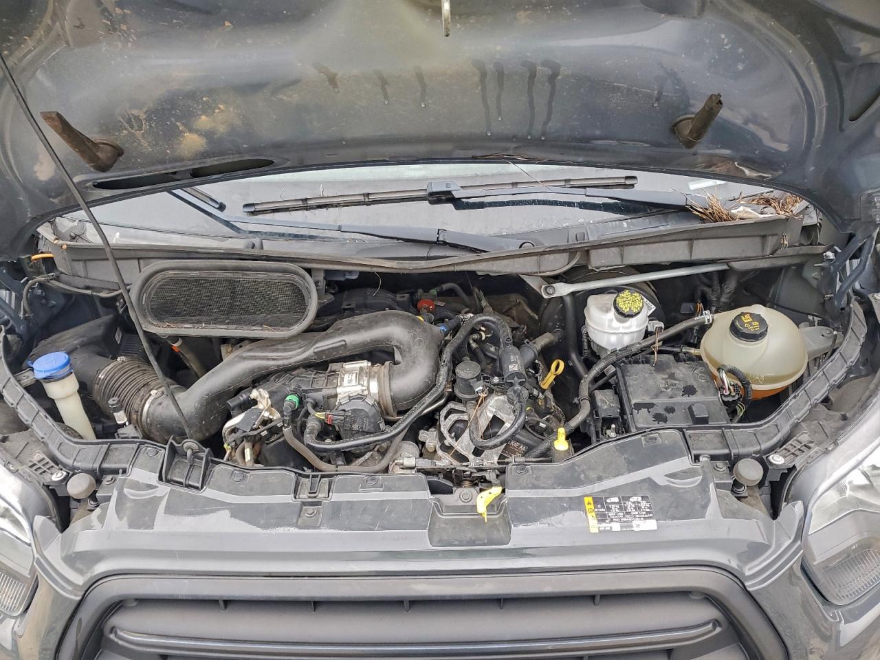 Ford Transit T-250 Image 12