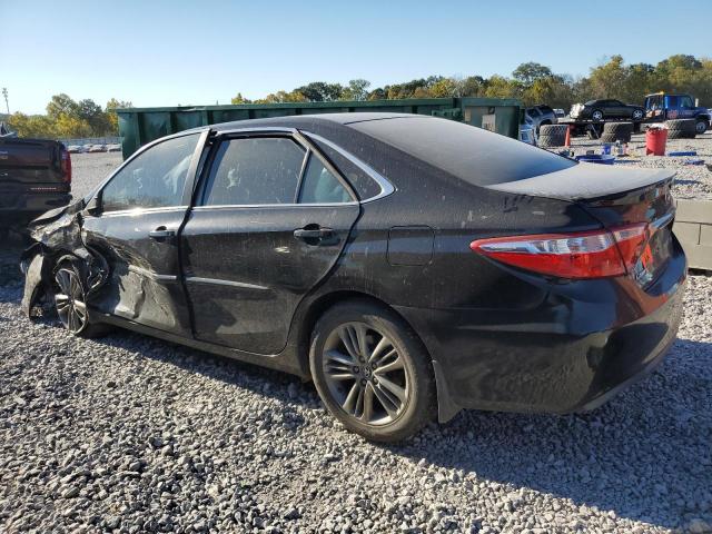 Toyota Camry Le Image 4