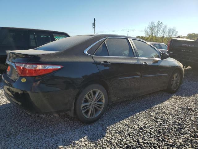 Toyota Camry Le Image 6