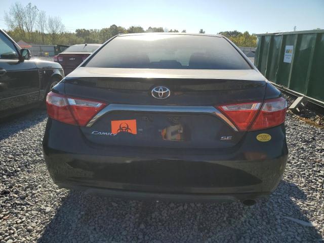 Toyota Camry Le Image 3