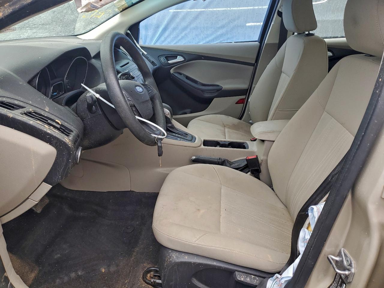 Ford Focus Se Image 6