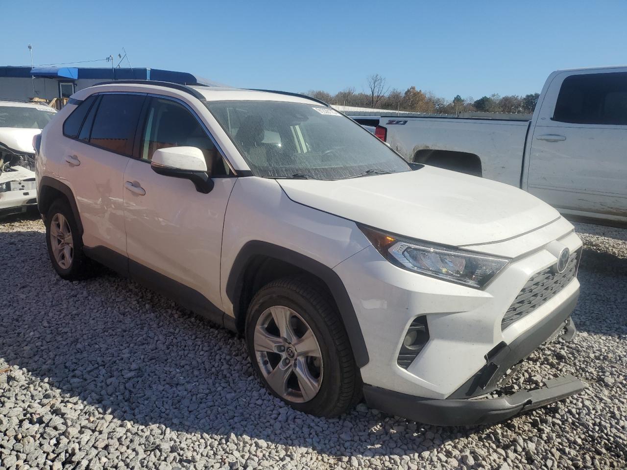 Toyota RAV4 Xle Image 7
