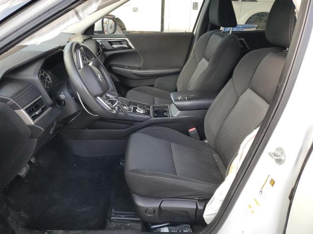 Mitsubishi Outlander Es Image 2