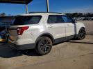 Ford Explorer Xlt Image 13