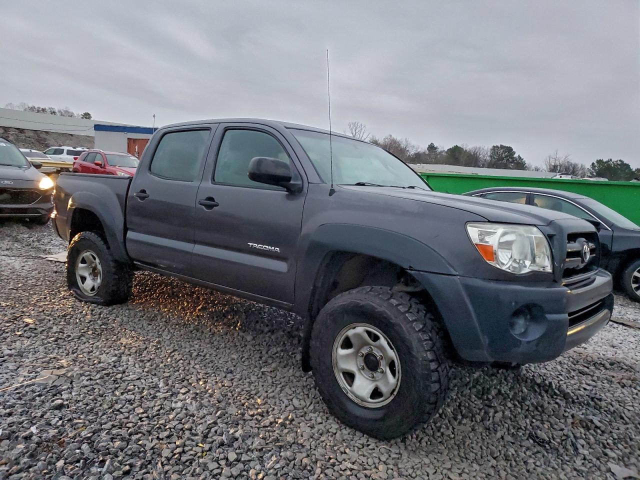 Toyota Tacoma Double Cab Image 5