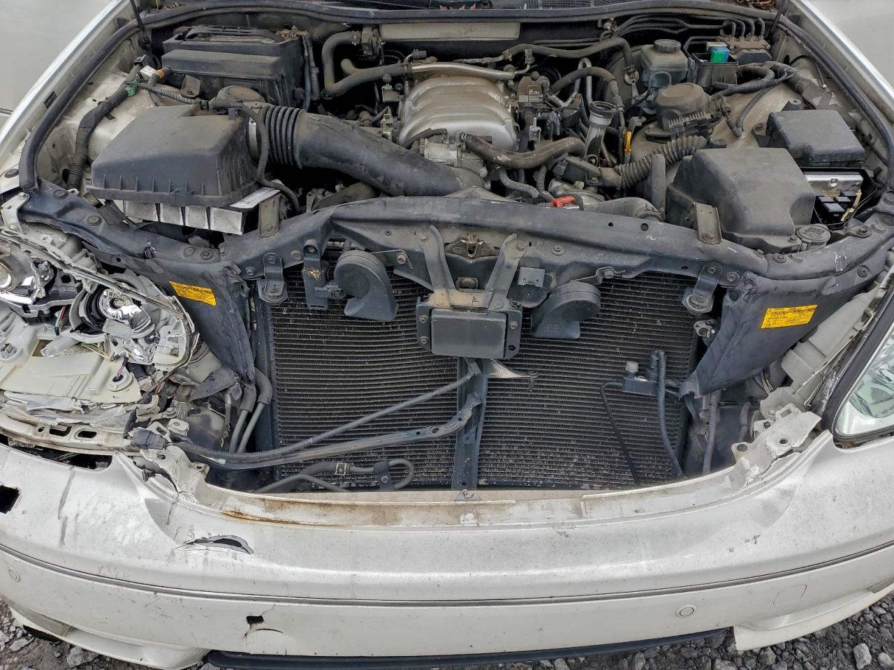 Lexus LS 430 Image 12