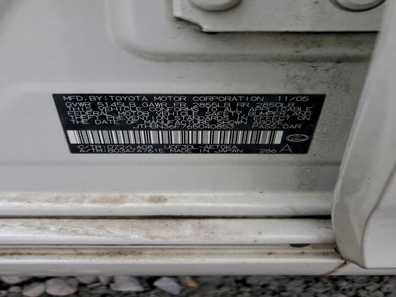 Lexus LS 430 Image 9