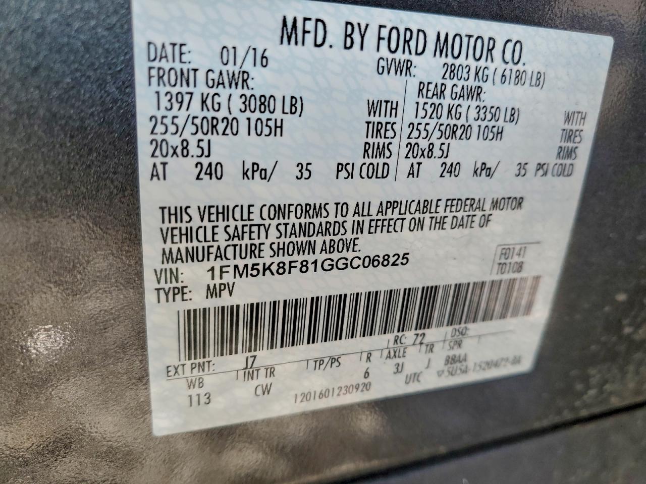 Ford Explorer Limited Image 12