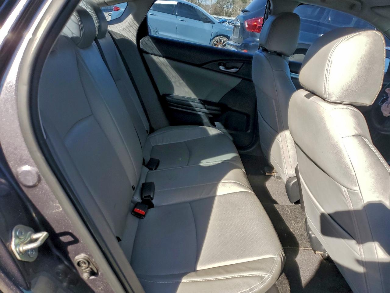 Honda Civic Lx Image 10