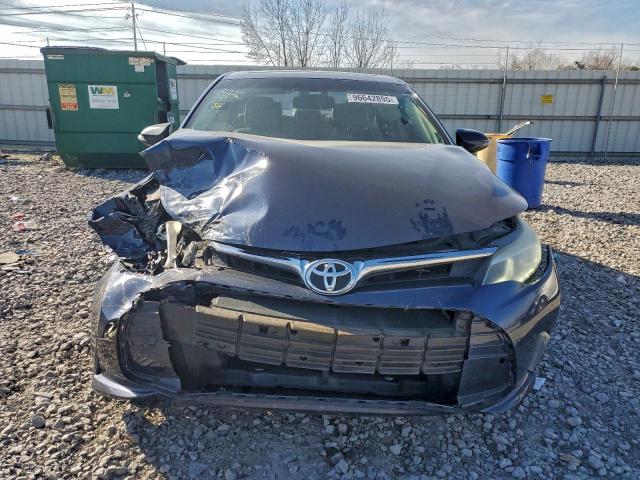 Toyota Avalon Xle Image 4