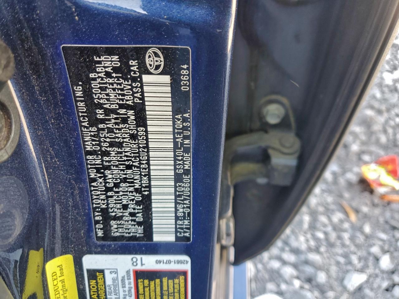 Toyota Avalon Xle Image 10