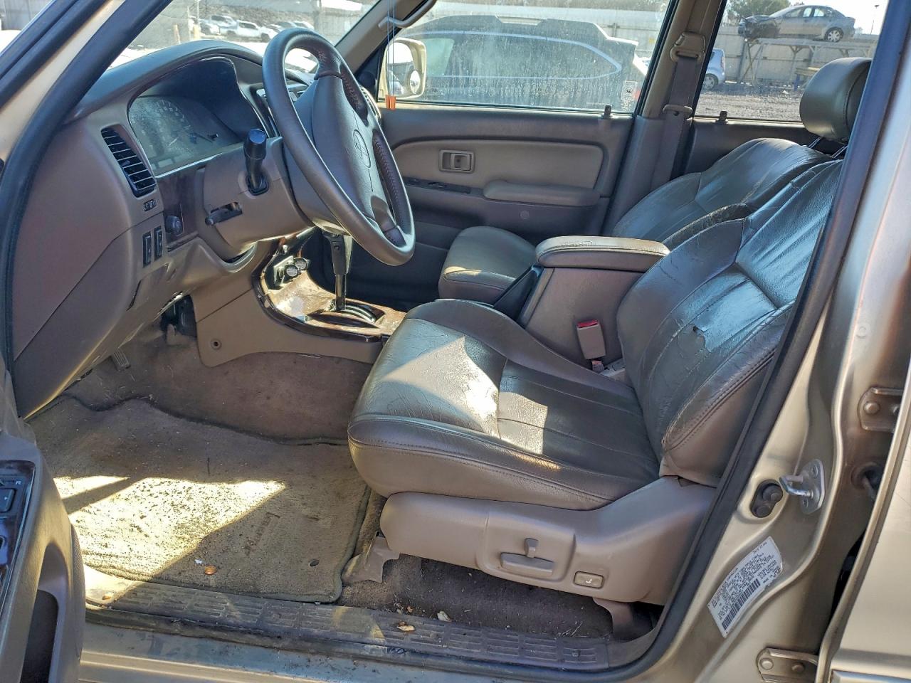 Toyota 4Runner Limited Image 10