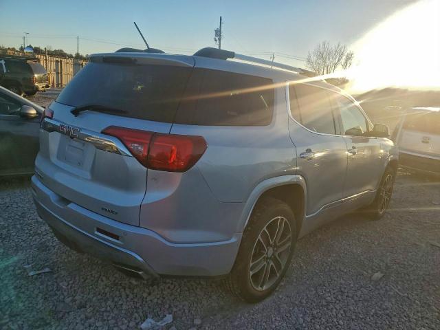 GMC Acadia Denali Image 7