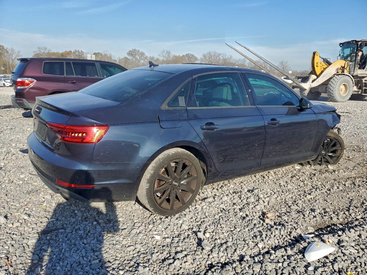 Audi A4 Ultra Premium Image 9