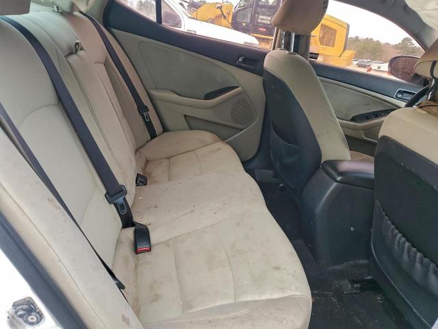 Kia Optima Lx Image 11