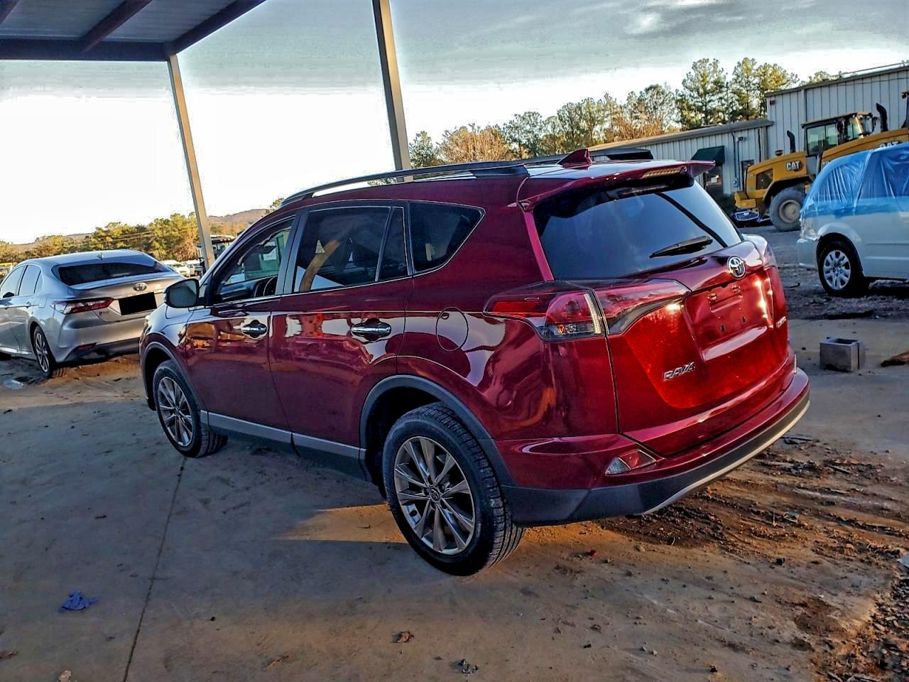 Toyota RAV4 Limited Image 2