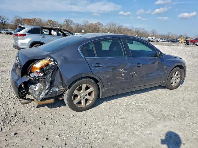 Nissan Altima 2.5 Image 2