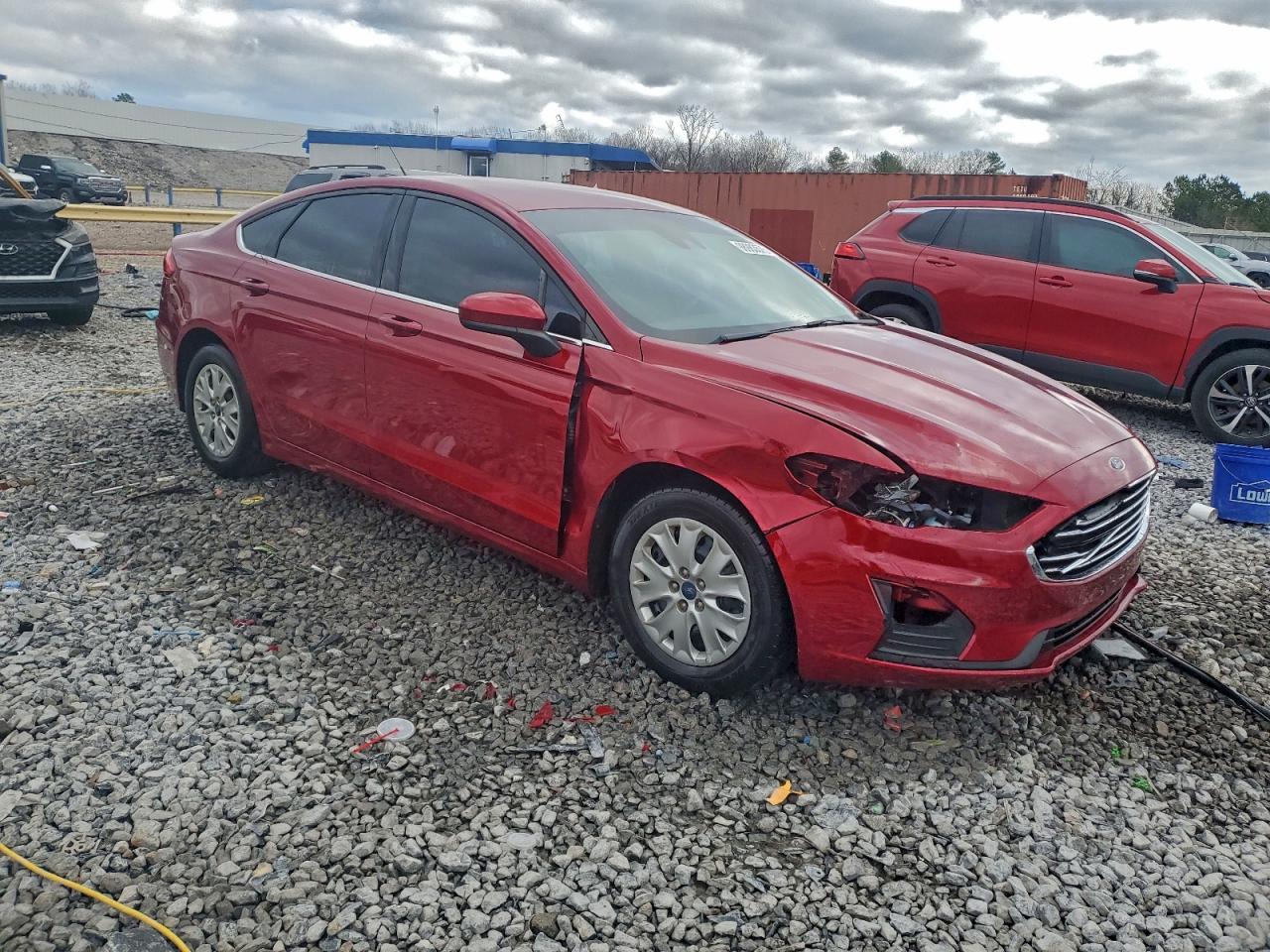 Ford Fusion S Image 4
