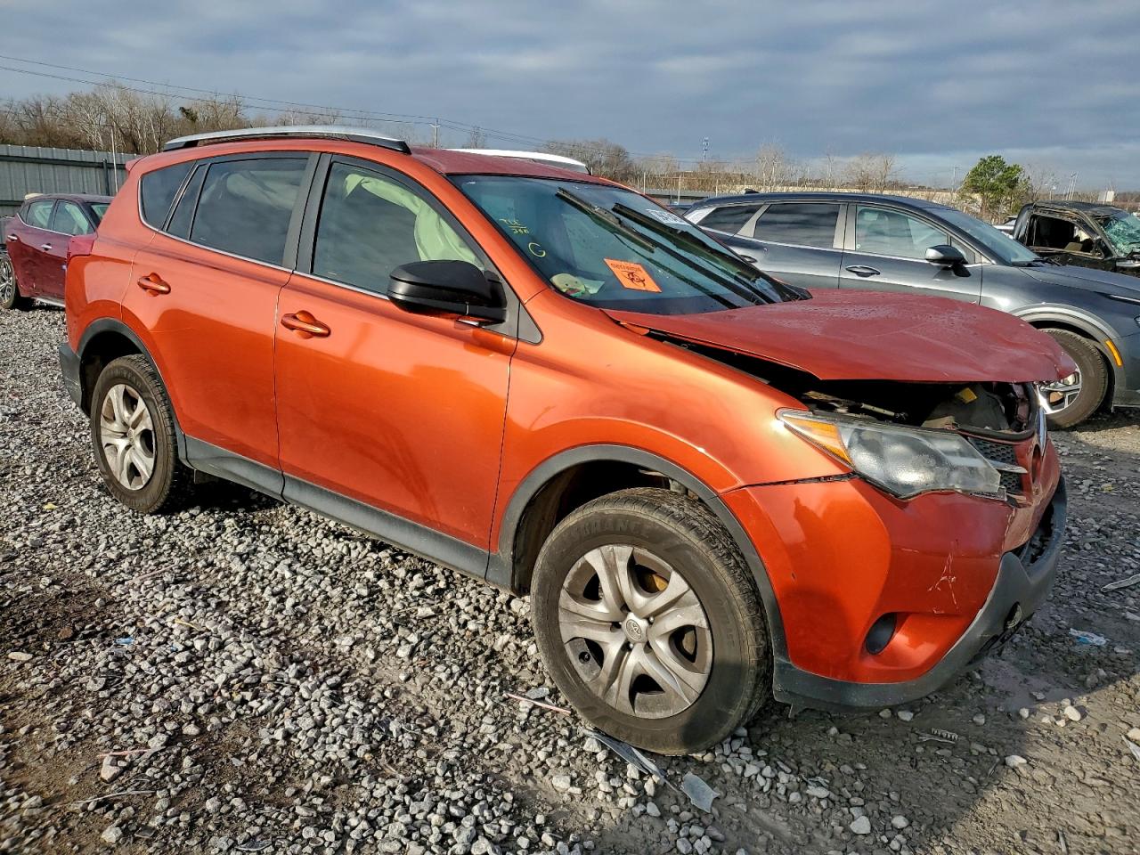 Toyota RAV4 Le Image 9