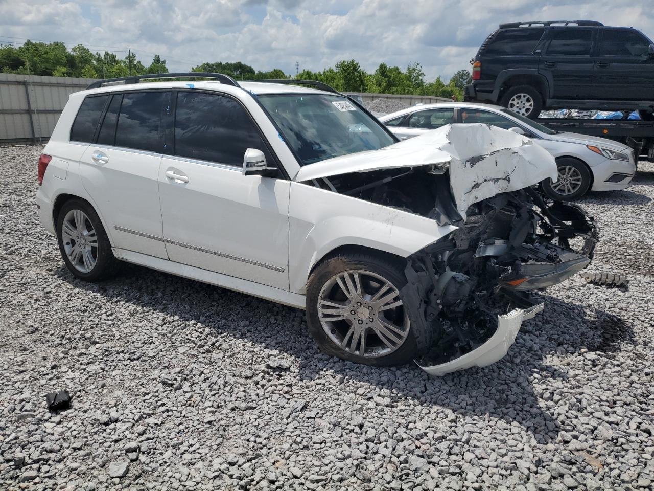 Mercedes-Benz GLK 350 Image 7