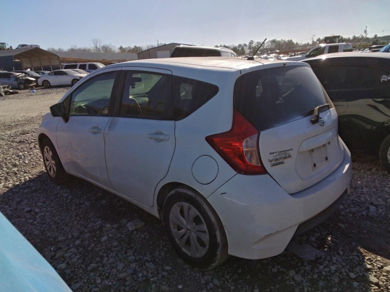 Nissan Versa S Image 6
