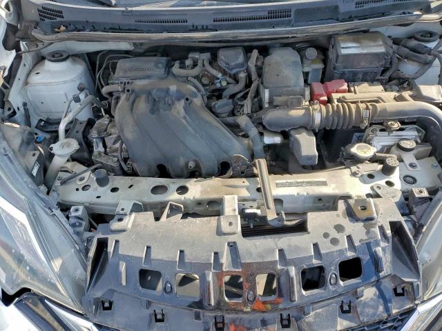 Nissan Versa S Image 8