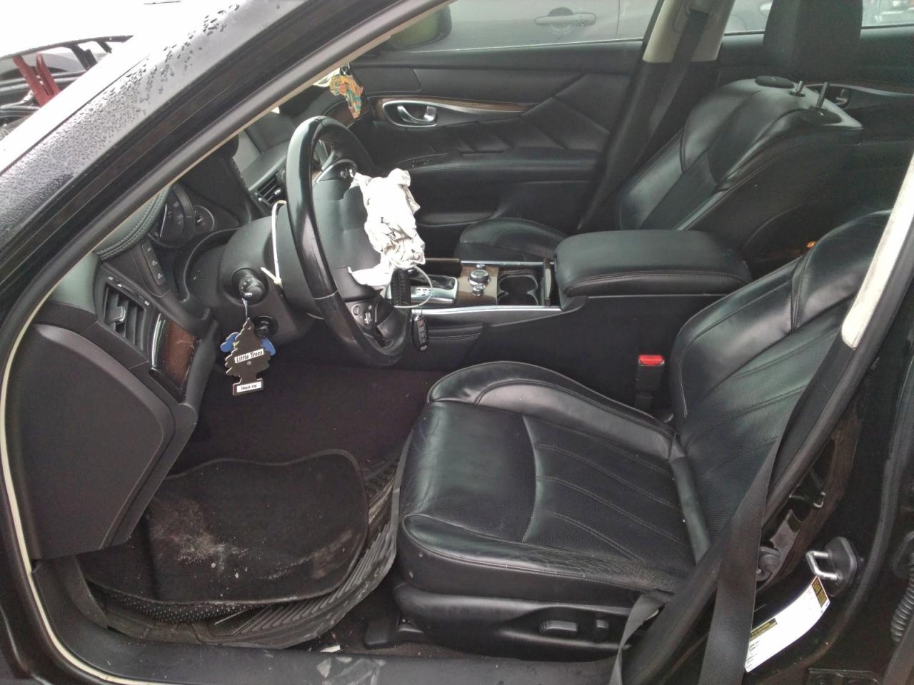 INFINITI Q70 3.7 Image 6