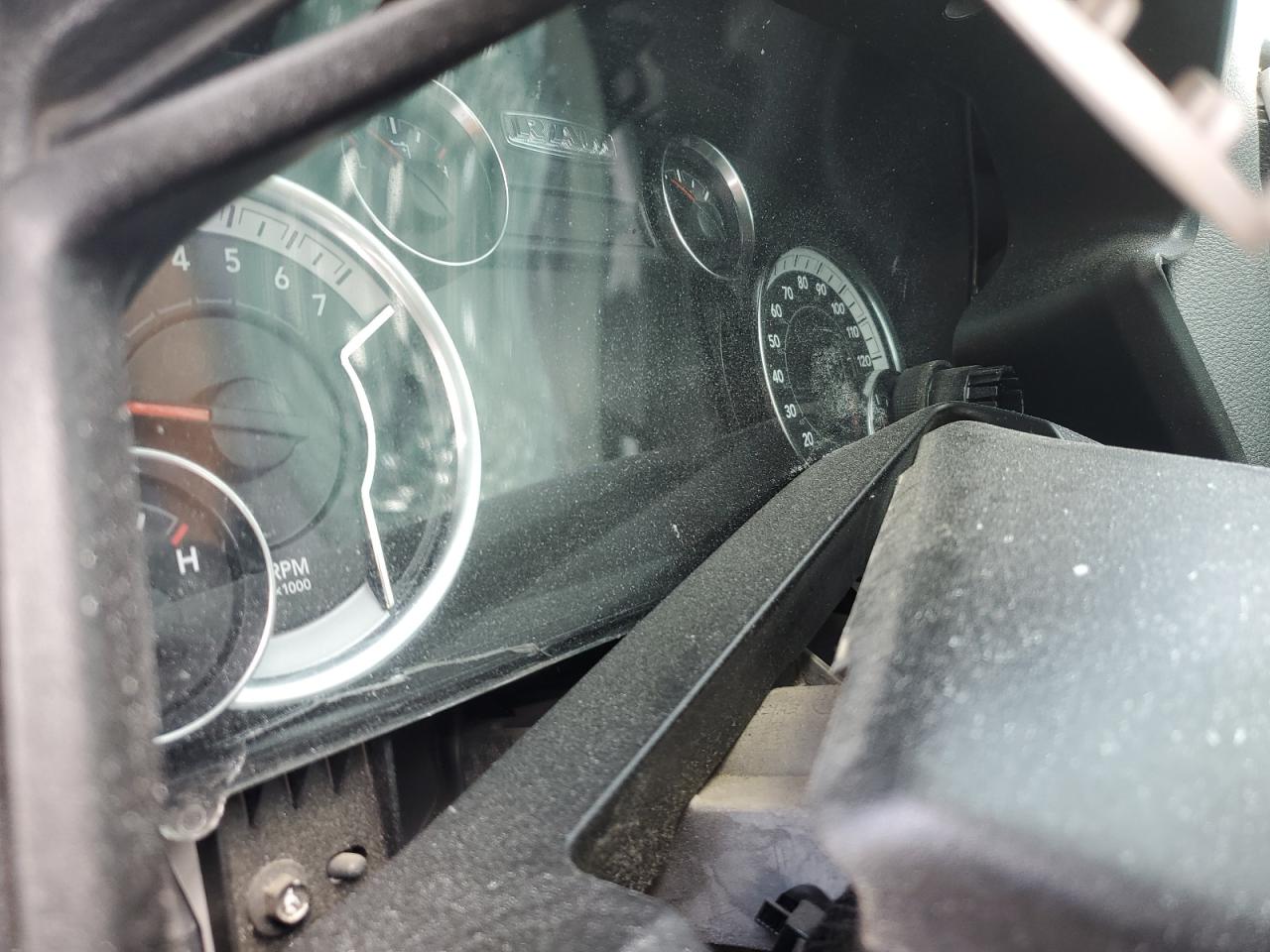 Ram 1500 Slt Image 3