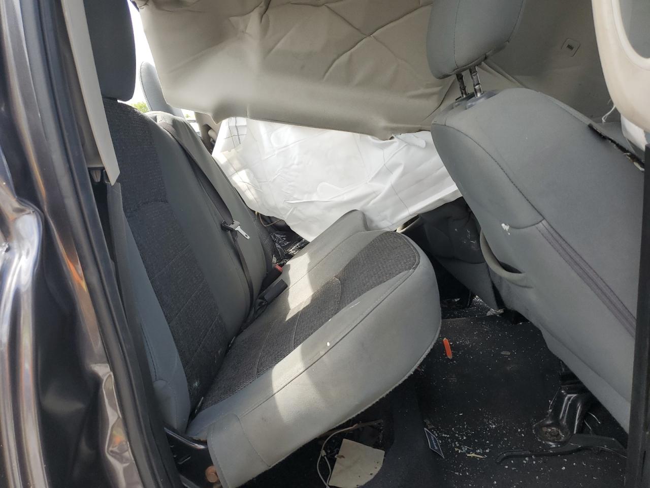 Ram 1500 Slt Image 2