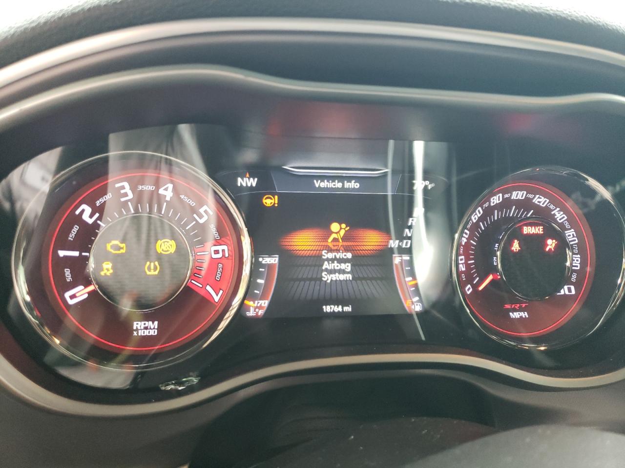 Dodge Challenger Srt Hellcat Image 7