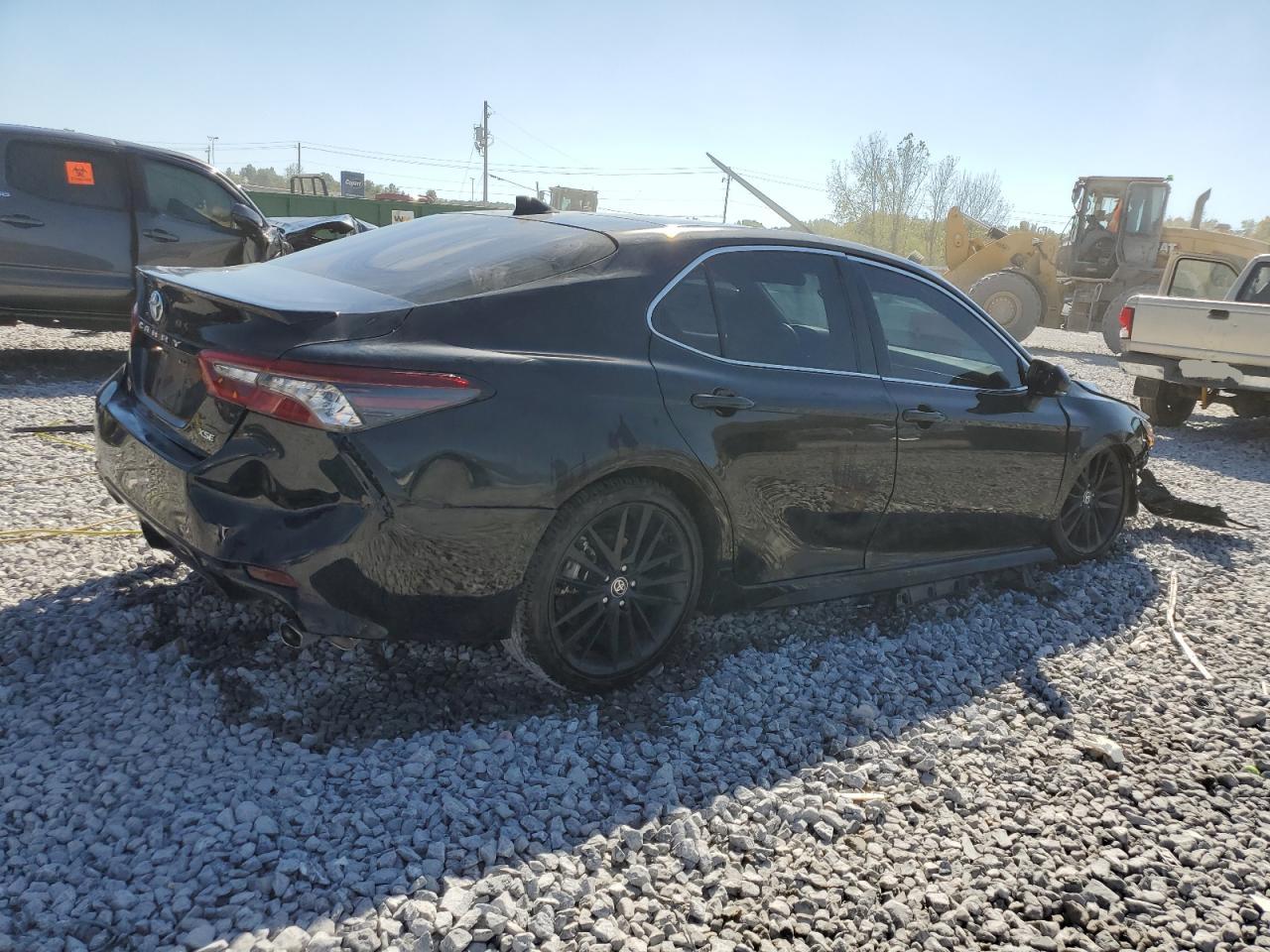 Toyota Camry Xse Image 8