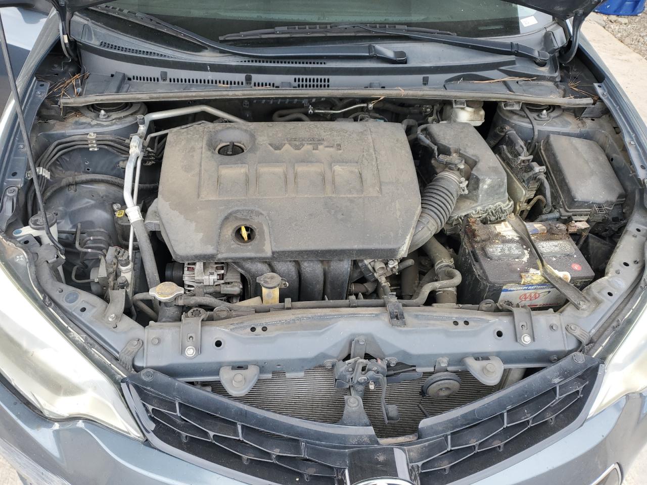 Toyota Corolla L Image 7