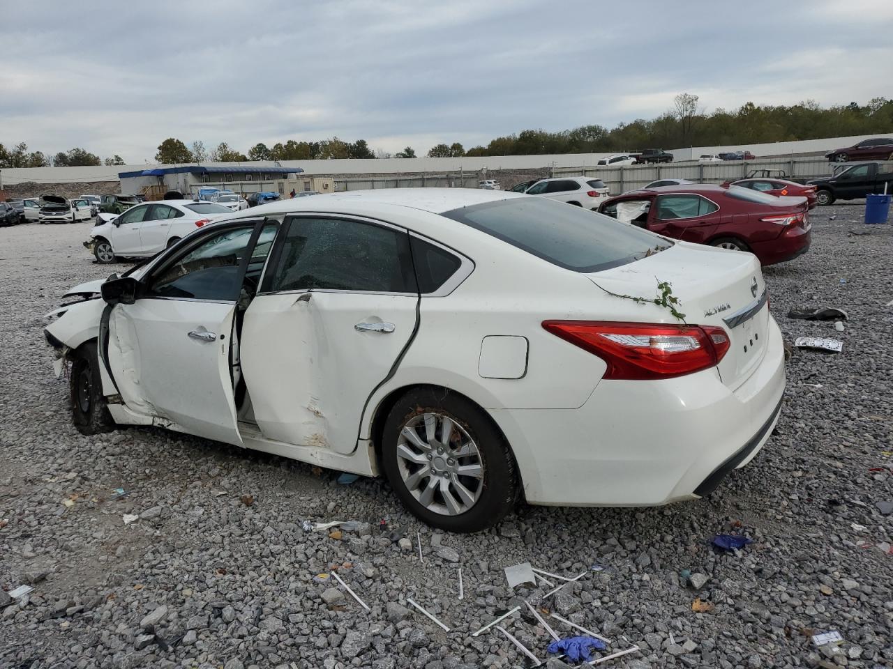 Nissan Altima 2.5 Image 5