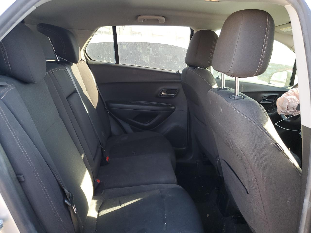 Chevrolet Trax Ls Image 11