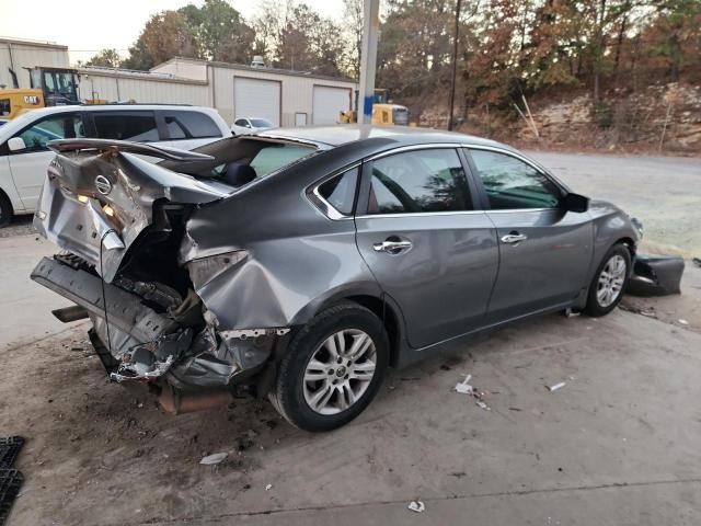 Nissan Altima 2.5 Image 3