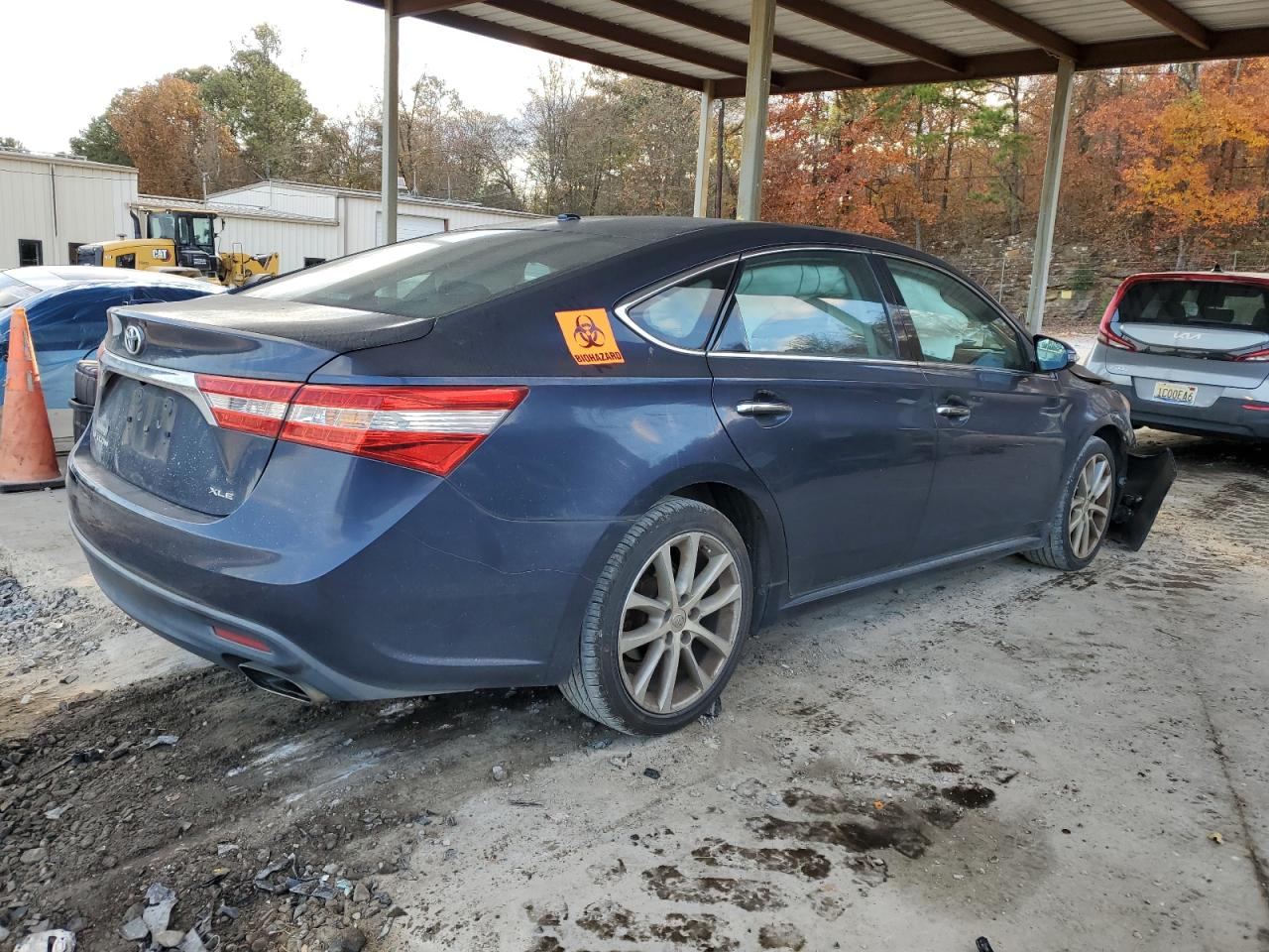 Toyota Avalon Xle Image 3