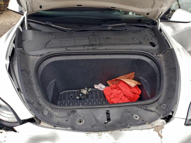 Tesla Model Y Image 6