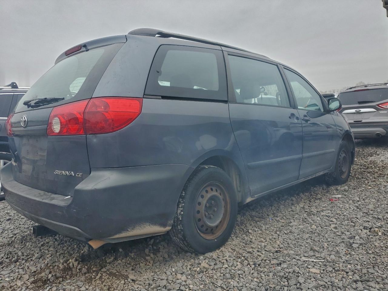 Toyota Sienna Ce Image 6