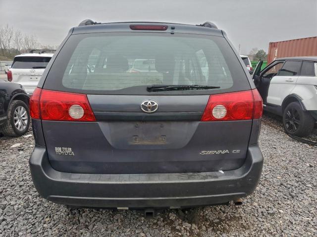 Toyota Sienna Ce Image 8