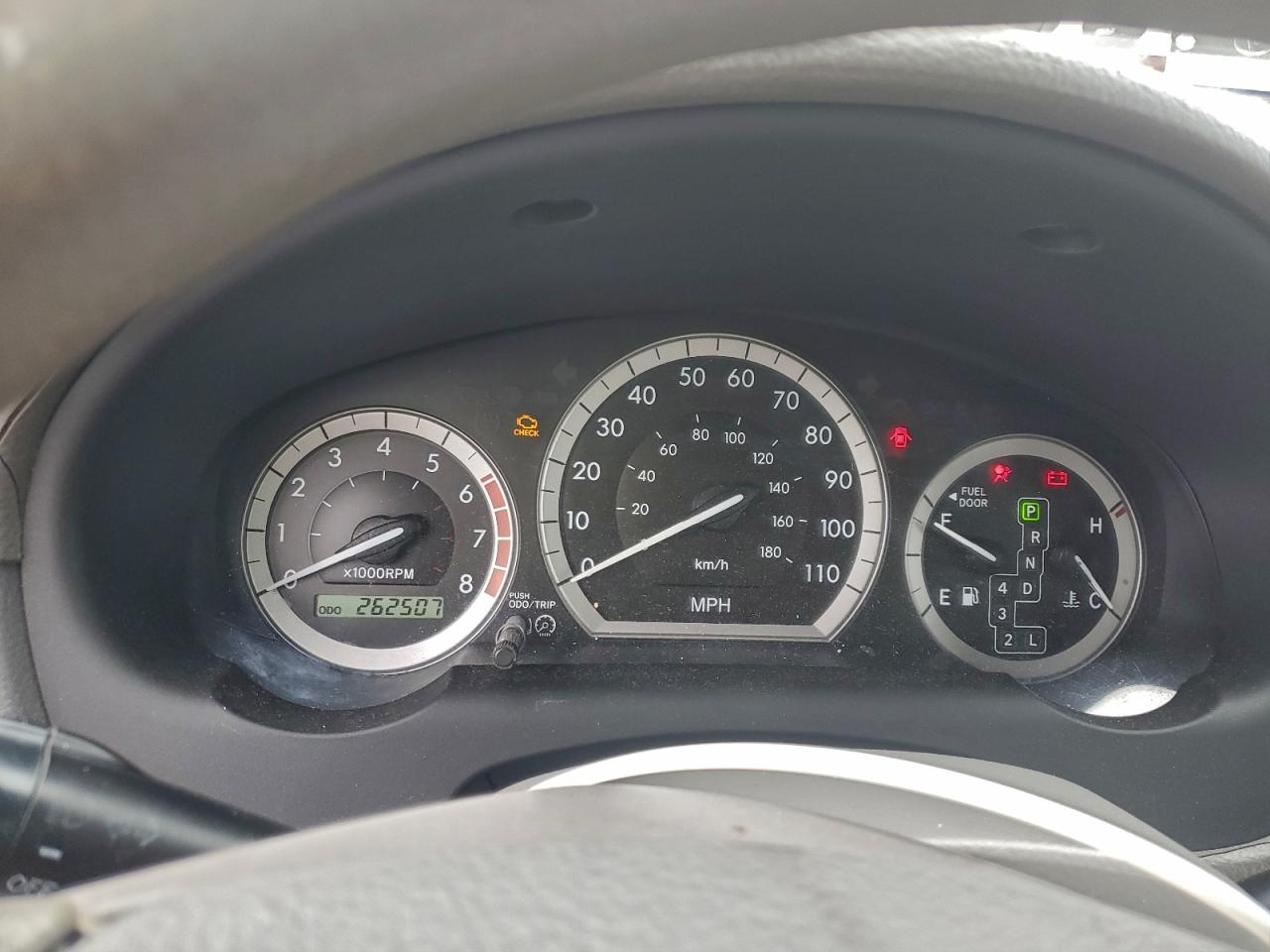 Toyota Sienna Ce Image 5