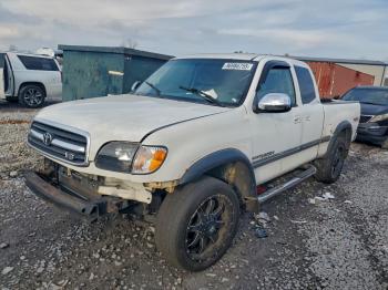  Salvage Toyota Tundra