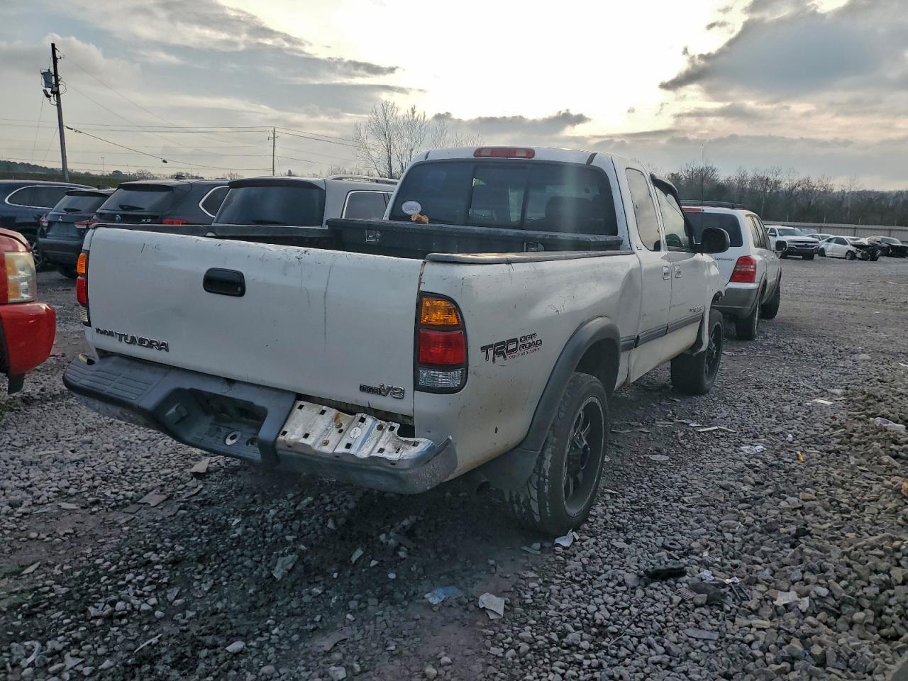 Toyota Tundra Access Cab Image 2